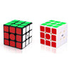Cube magique 3x3 pour vitesse avec des faces rouges et vertes, vue de dessus.