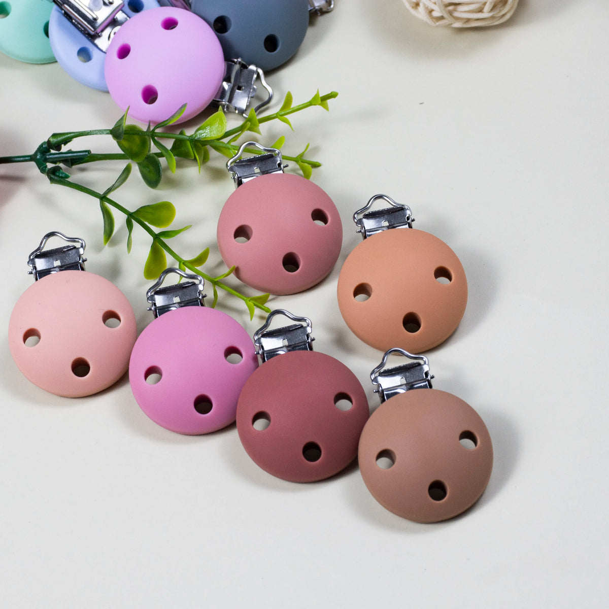 BPA-Free Silicone Teether Clips for Babies – 10-Pack Pastel Pacifier Holders