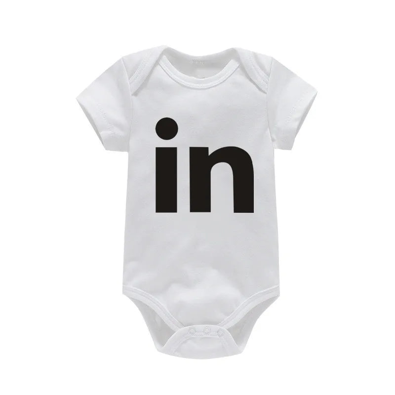 White letter print cotton baby bodysuit with the letters i and n
