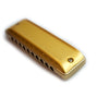 Goldfarbene Harmokorde mit runden Löchern in diagonaler Ansicht.