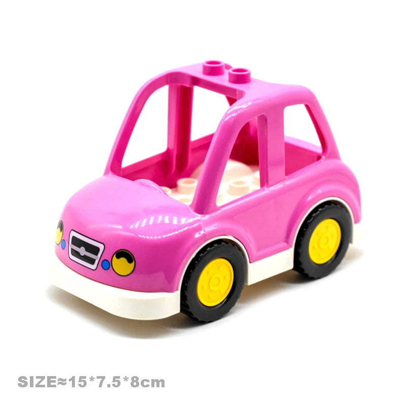 A pink city traffic building block set featuring a vehicle and trailer.