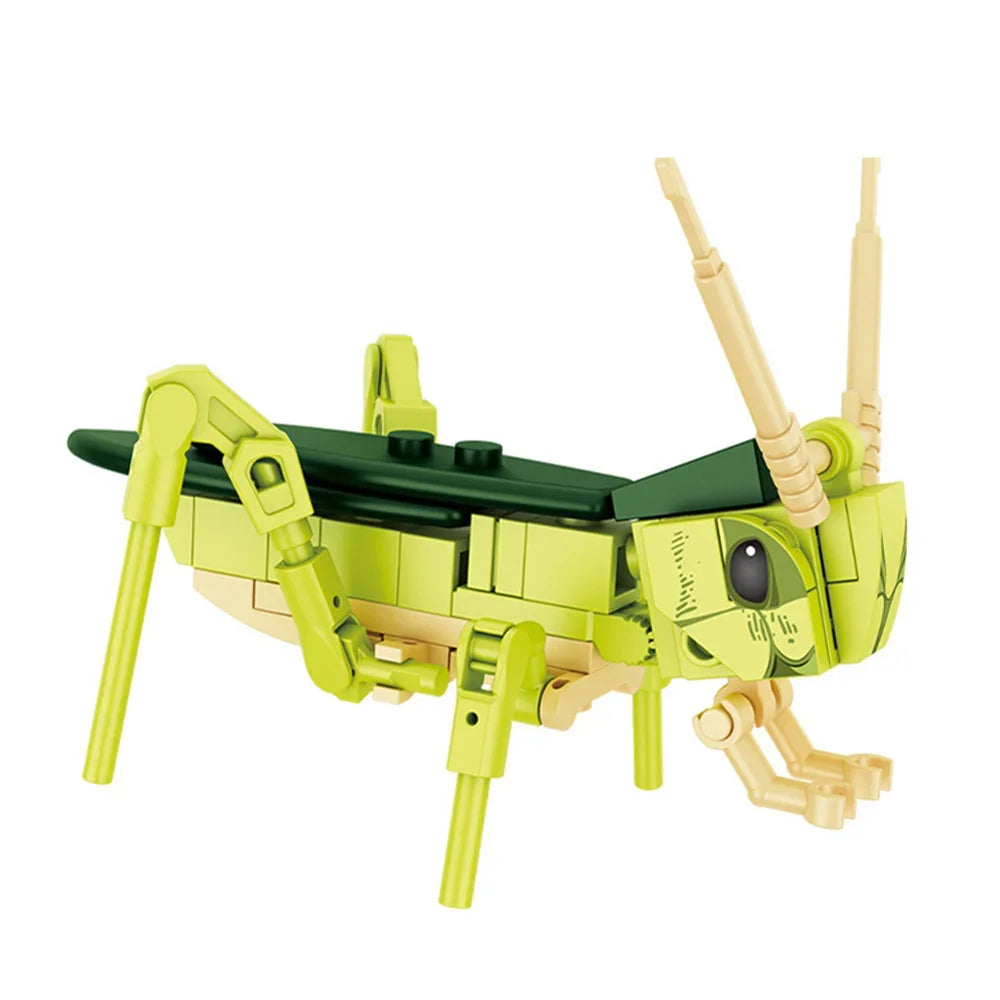 A yellow insect building block set featuring a bee or similar creature with antennae and wings.