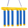 Une barre jaune avec plusieurs bâtons bleus verticaux, utilisée pour un jeu interactif de coordination de bâtons tombants.