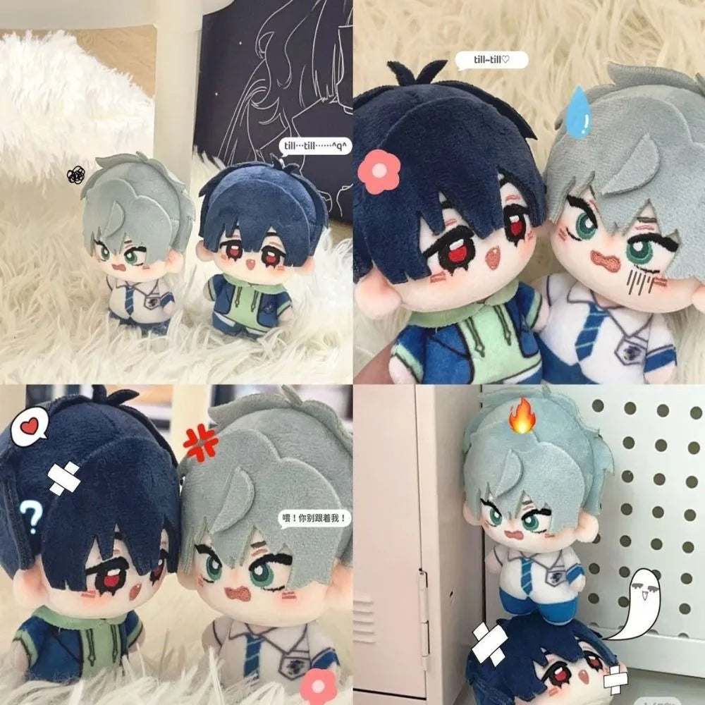 A collection of Alien Stage Starfish plush dolls featuring various hair colors and expressions.
