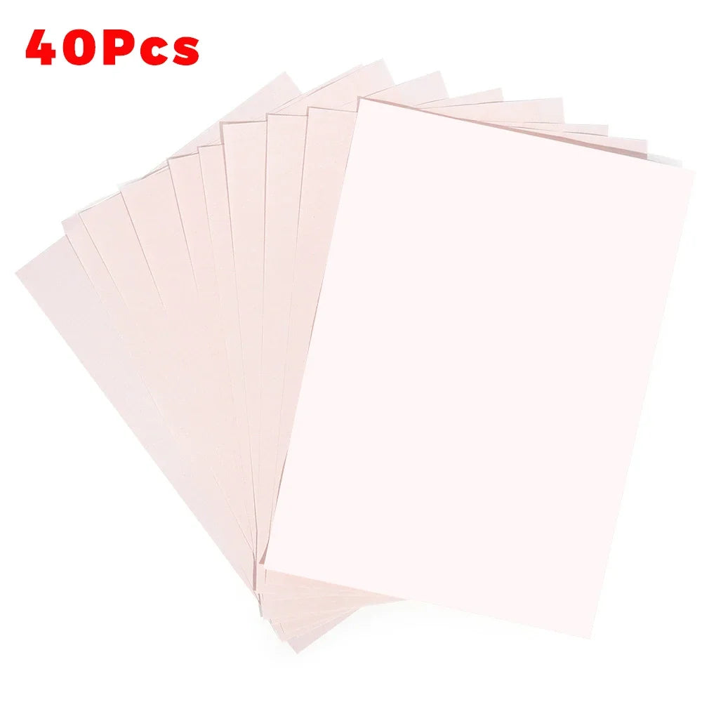 Ein Stapel von 40 Blättern rosa A4-Sublimations-Heat-Transfer-Papier für individuelles Drucken.