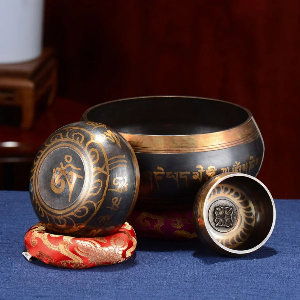 Tibetan Singing Bowl Set for Meditation and Relaxation