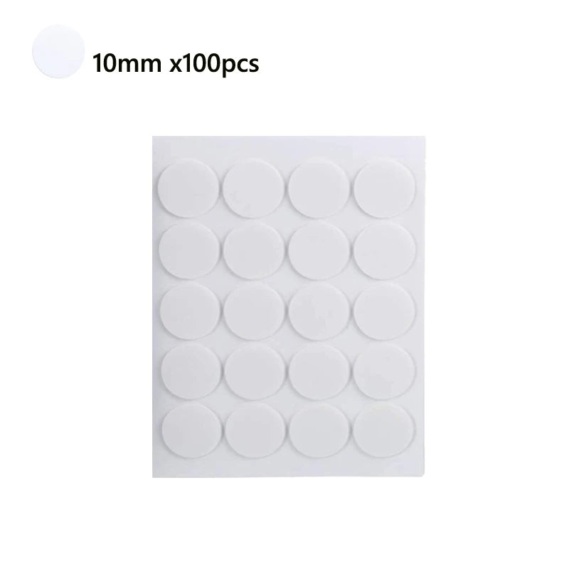 A sheet of 10mm pre-waxed cotton candle wicks with metal sustainer tabs.