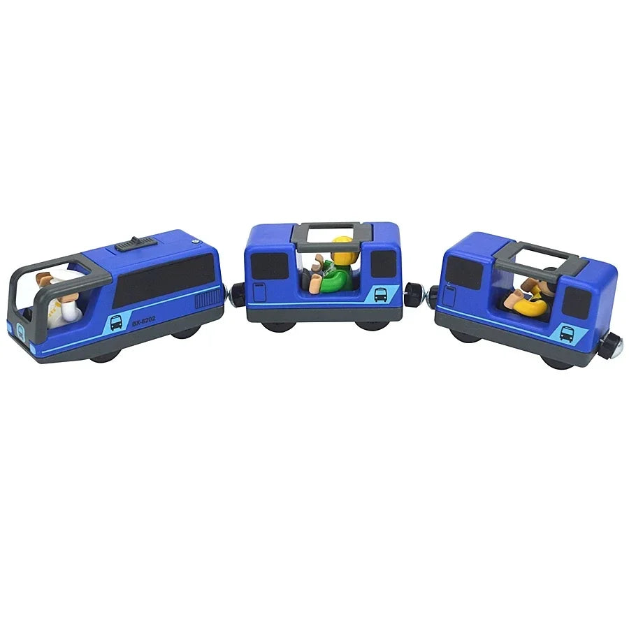 Magnetic Wooden Train Set with Locomotive and Two Carriages