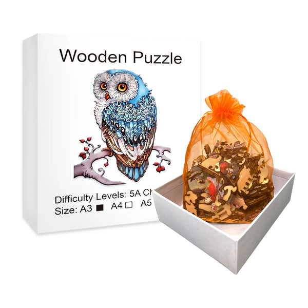 A wooden jigsaw puzzle featuring an owl, with difficulty levels and size options displayed.