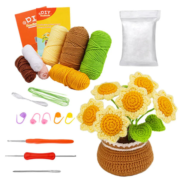Kit de ganchillo para maceta DIY con lana, agujas y una flor tejida terminada.
