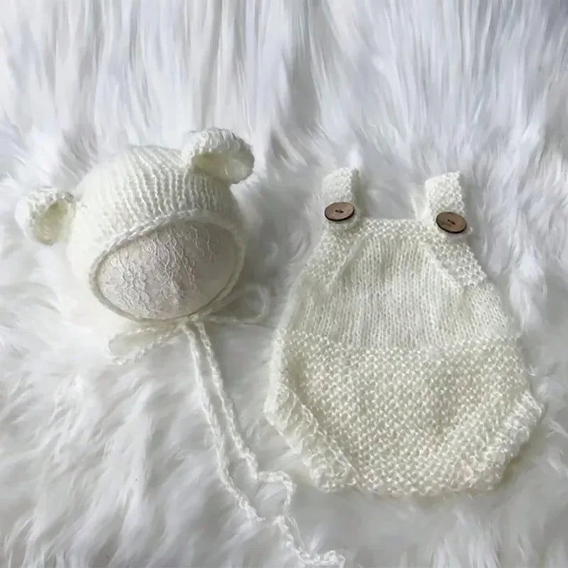 Hand-Knitted Newborn Romper and Hat Set for Photo Sessions