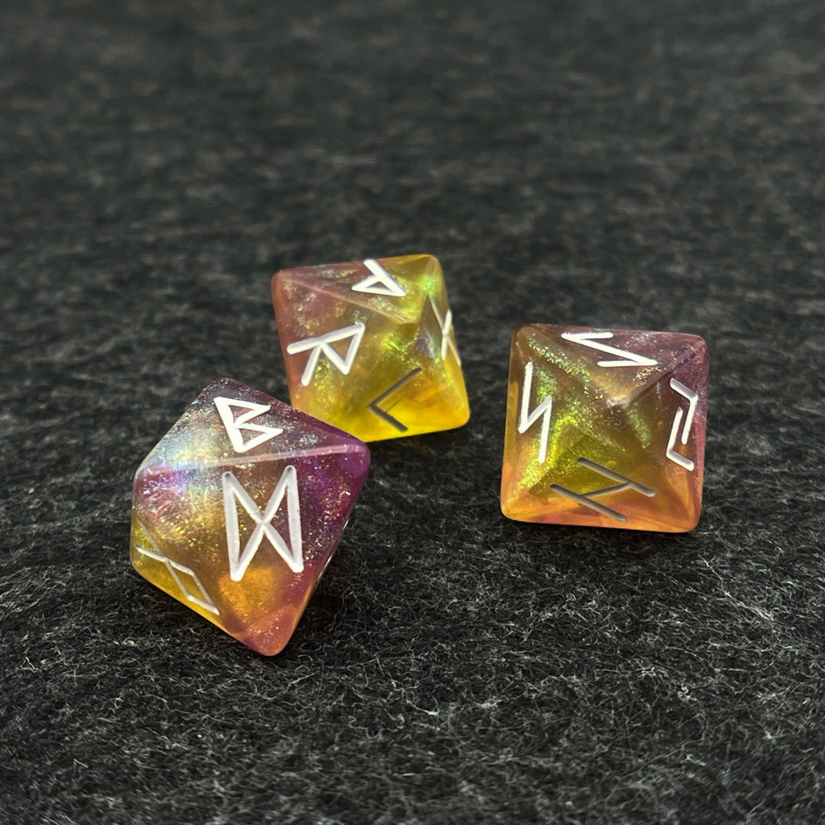 Galaxy Rune Dice Set – 8-Sided Polyhedral Dice for Divination & Games