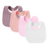 Ein Set aus drei Baby-Babyschürsen in Mauve, Pink und Weiß für Neugeborene und Kleinkinder.