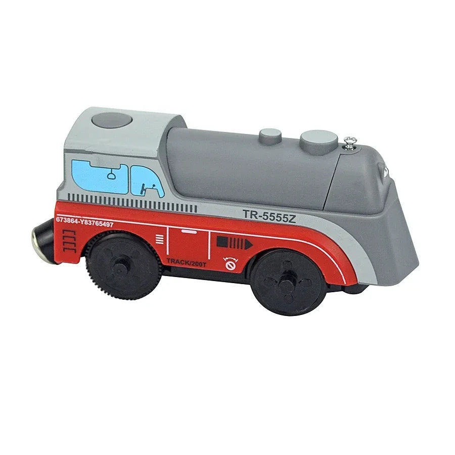 Magnetic Wooden Train Set with Locomotive and Two Carriages