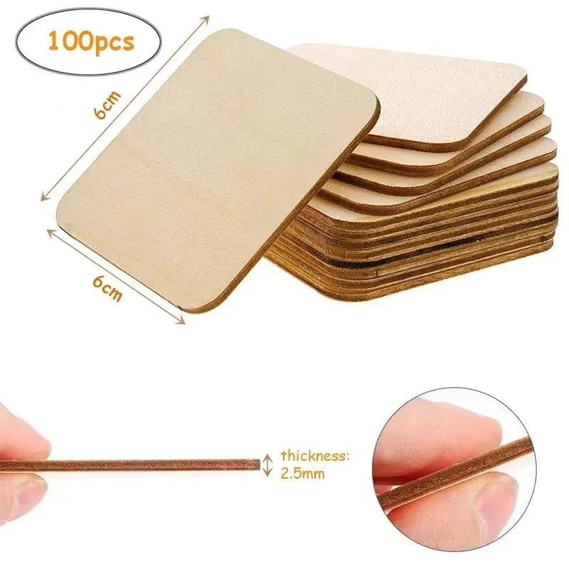 A stack of 100 blank wood squares used for DIY crafts and engraving, showing the thickness of 2.5mm.