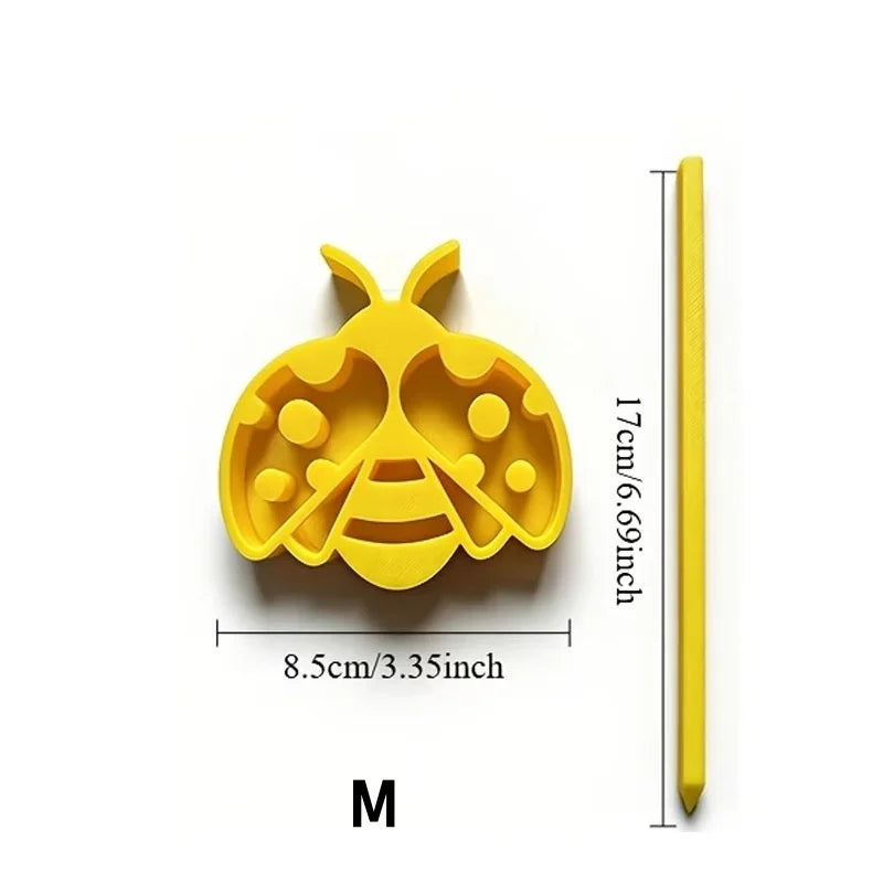Cute Bee-Shaped Garden Water Feeder