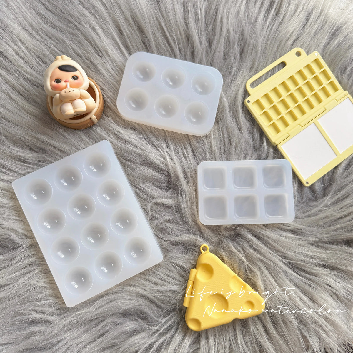 Flexible Silicone Paint Palette Tray for Artists & Students