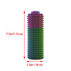 Rouleau anti-stress cylindrique tactile avec un dessus violet et un corps vert, montrant ses dimensions.