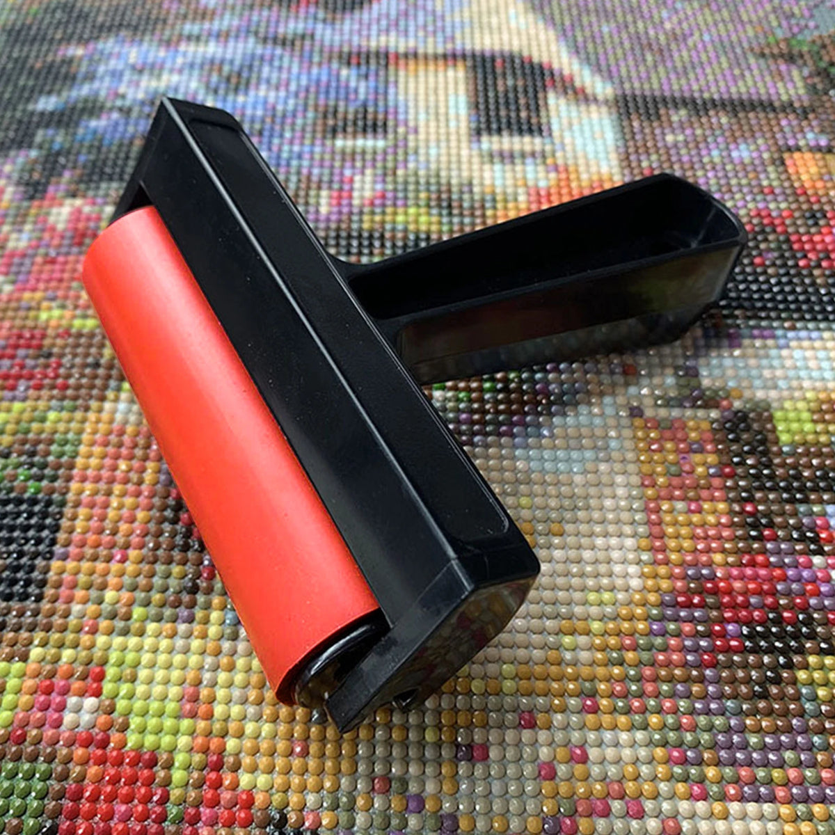 Diamond Painting Roller Tool for Smooth, Secure Placement