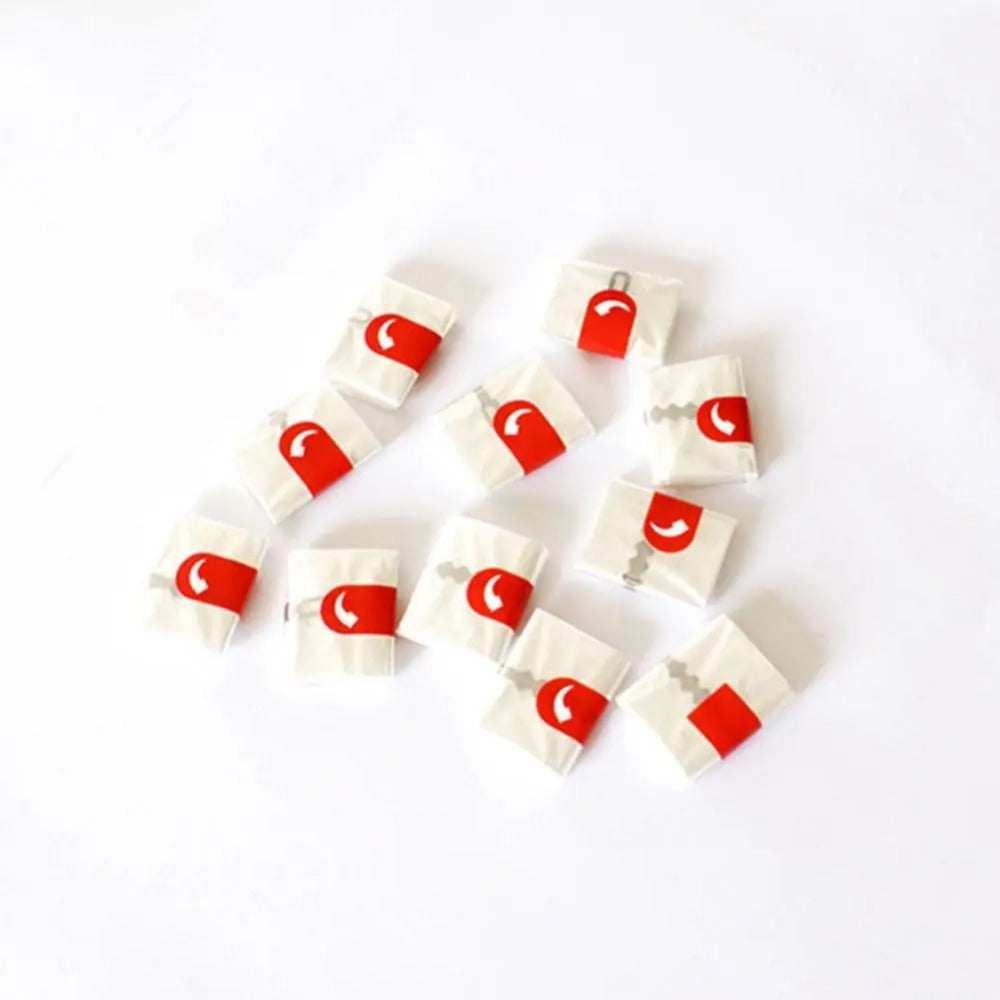 A collection of heat-resistant oven roasting bags with red and white Turkish crescent designs.