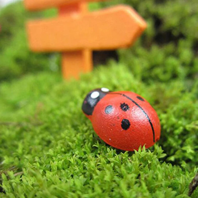 Self-Adhesive Wooden Ladybug Magnets for DIY Craft Projects