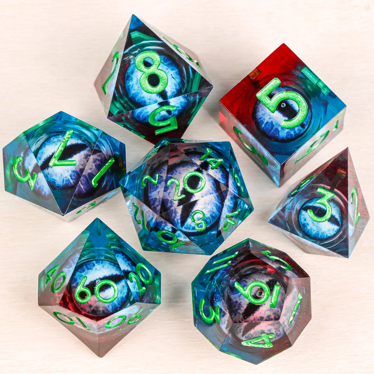 Liquid Core Polyhedral Dice Set – 7 Sharp-Edge Resin Dice with Swirling Quicksand