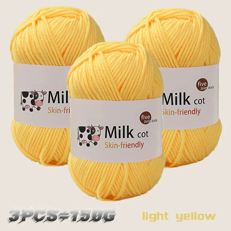 Soft Acrylic Yarn Ball – Medium Weight for Knitting & Crochet