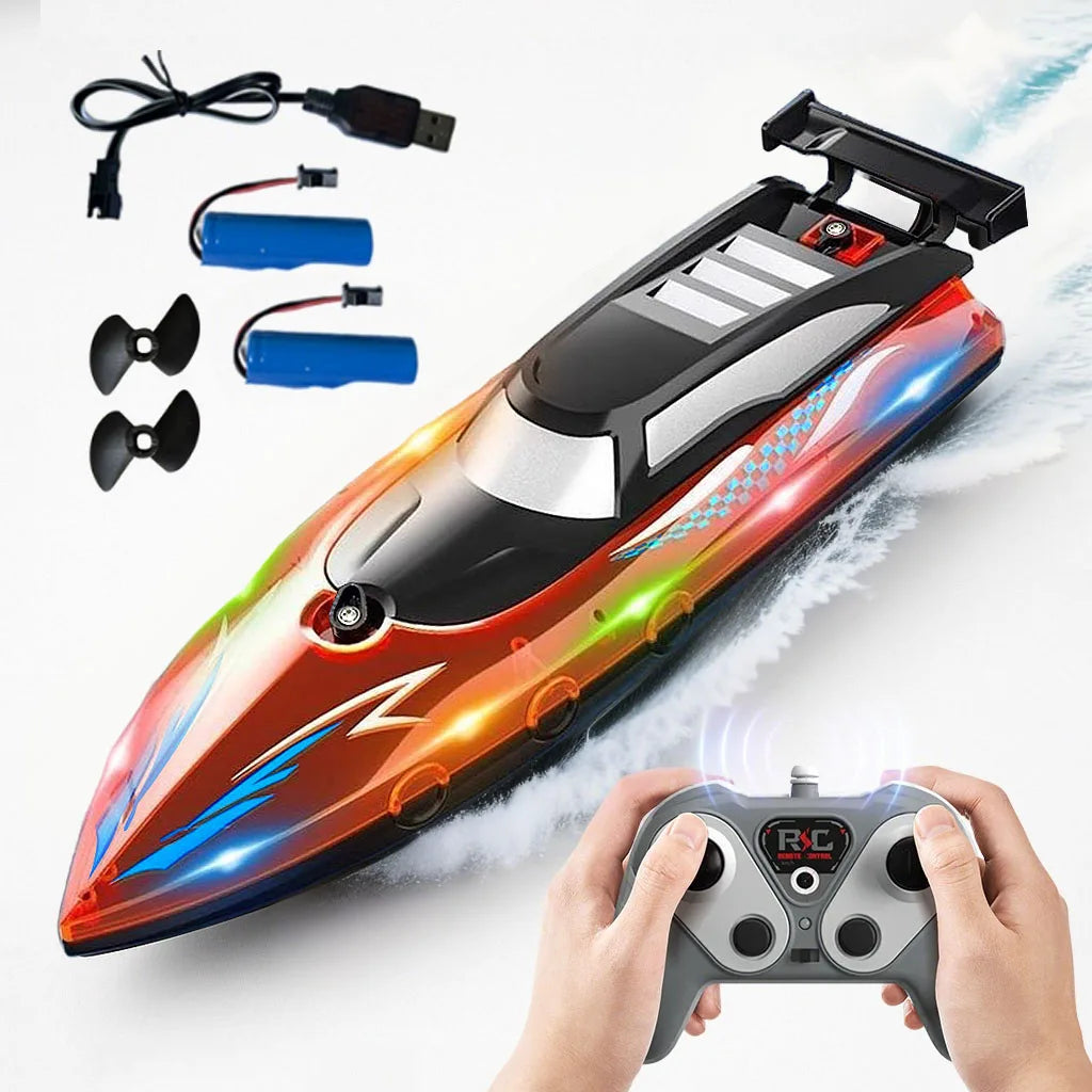 Une personne tient un bateau RC LED haute performance, montrant le corps et les accessoires de télécommande.