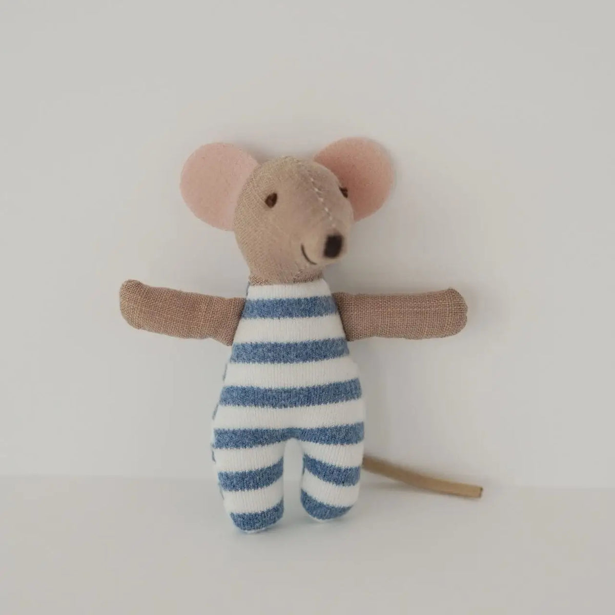 Mini Mouse Plush Doll – Soft Hand Puppet Toy for Kids