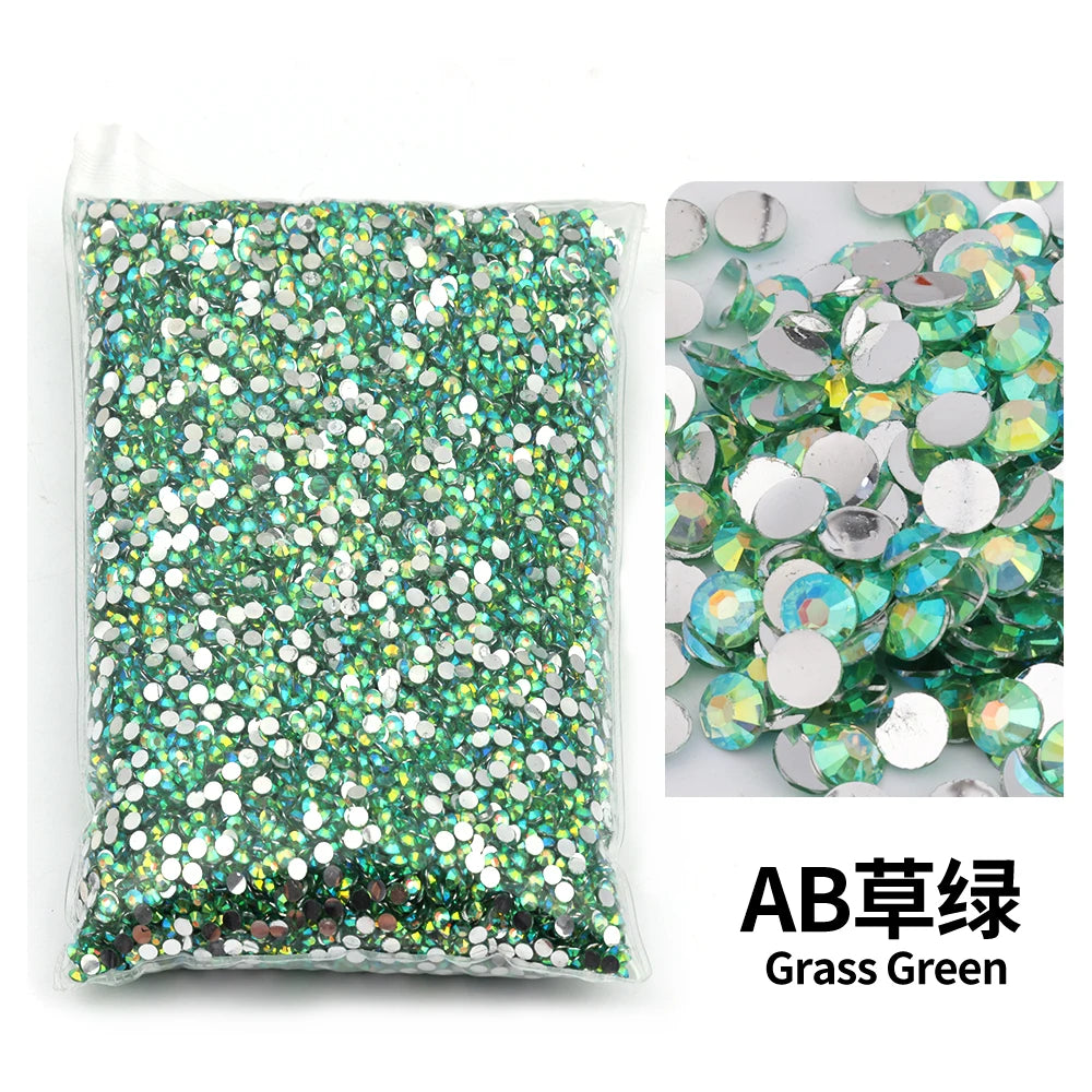 Bag of grass green flat-back resin rhinestones for DIY craft and nail art