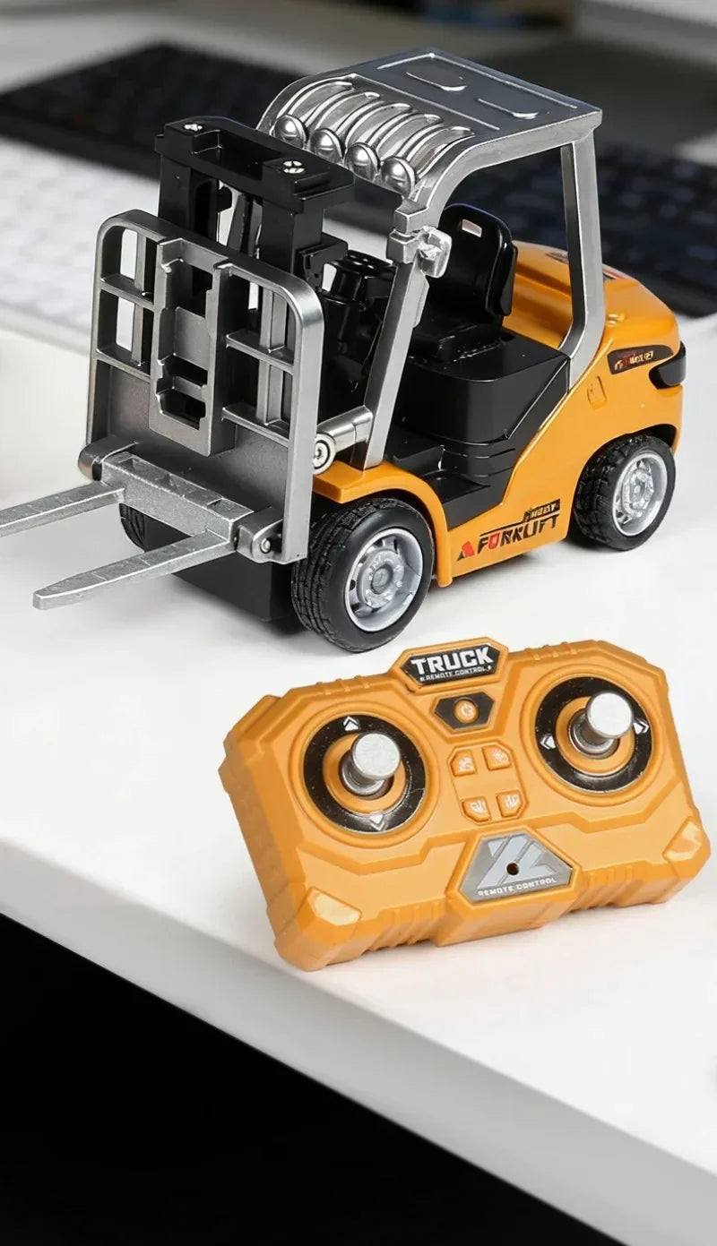 1:64 Scale Remote Control Engineering Vehicle with Lights and Sounds