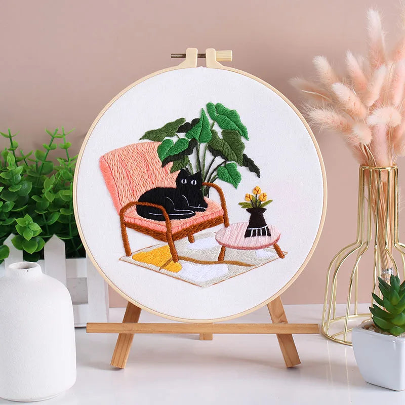 Beginner Embroidery Kit with Floral and Cat Patterns