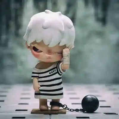 A white-haired figure with a distressed expression is shown standing on a grid surface.