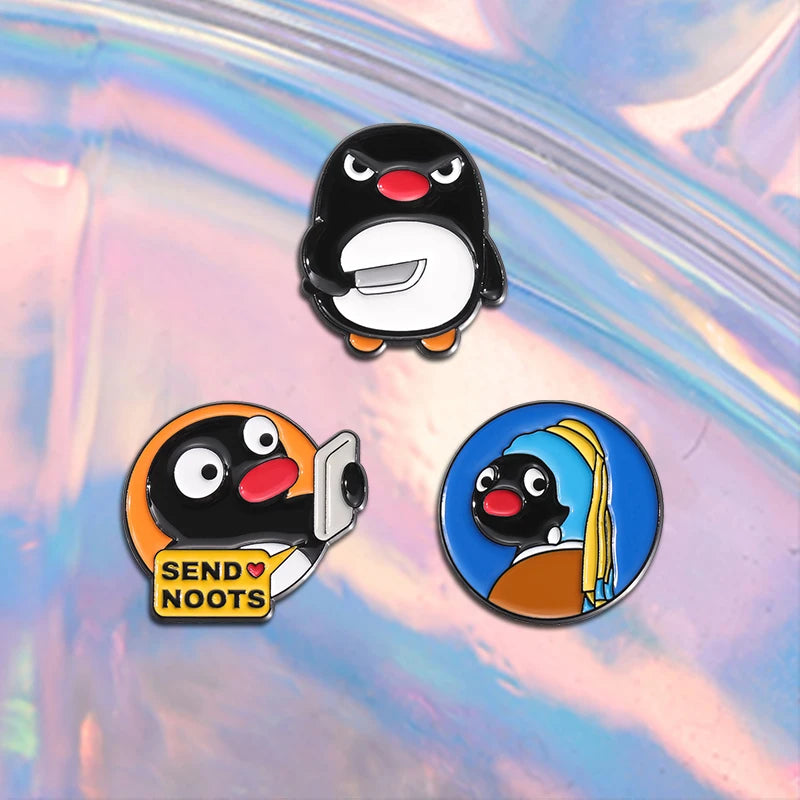 Hand-Painted Penguin Enamel Pin – Cute Cartoon Brooch for Bags, Hats & Jackets