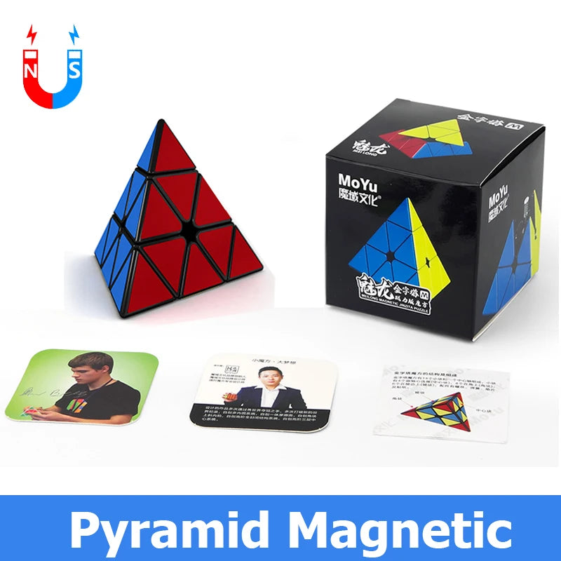 Une boîte de puzzle magnétique en pyramide et plusieurs composants connexes sont présentés.