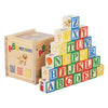 Pile de blocs alphabétiques en bois, de A à Z, pour l'apprentissage et le jeu.