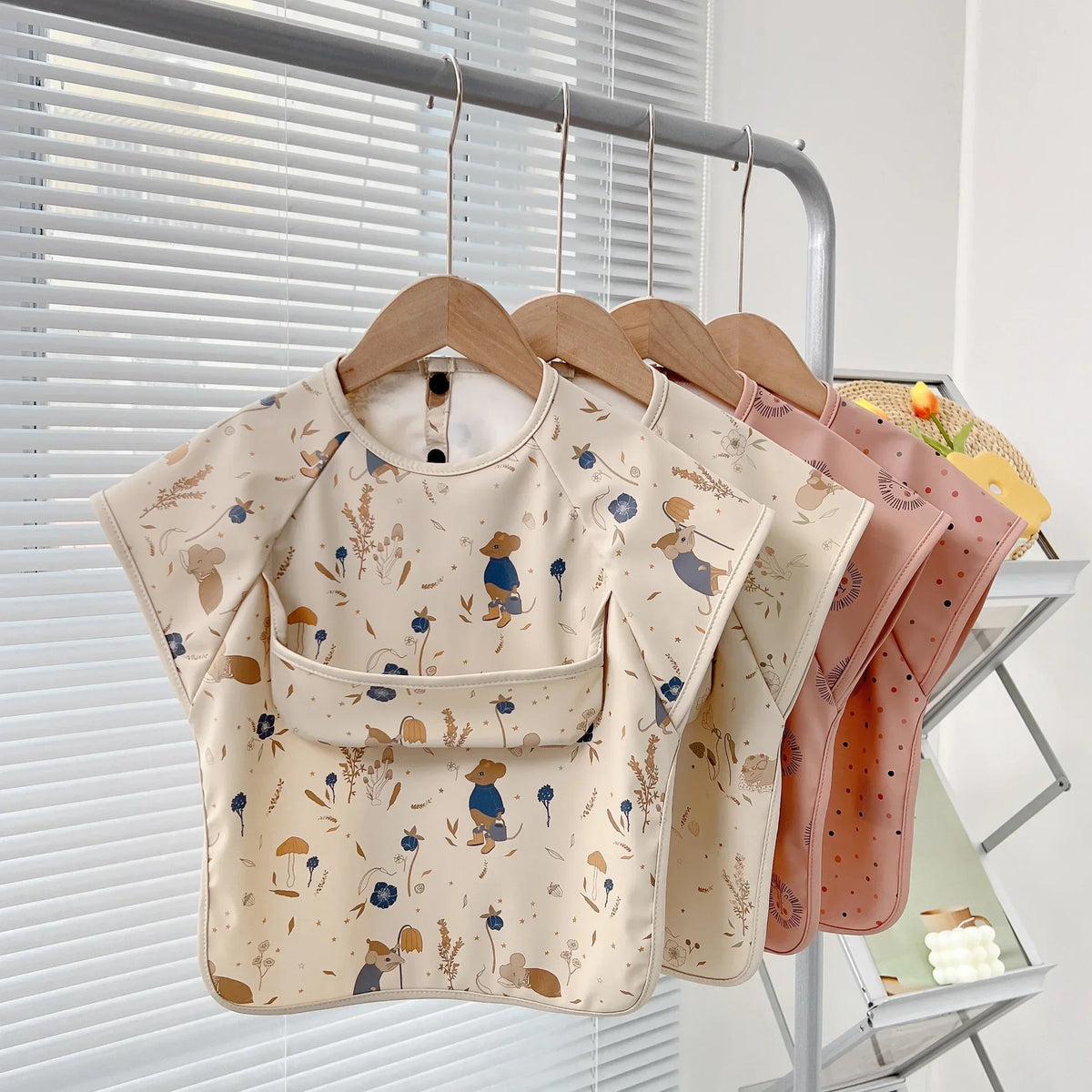 Waterproof Baby Feeding Bib with Long Sleeves