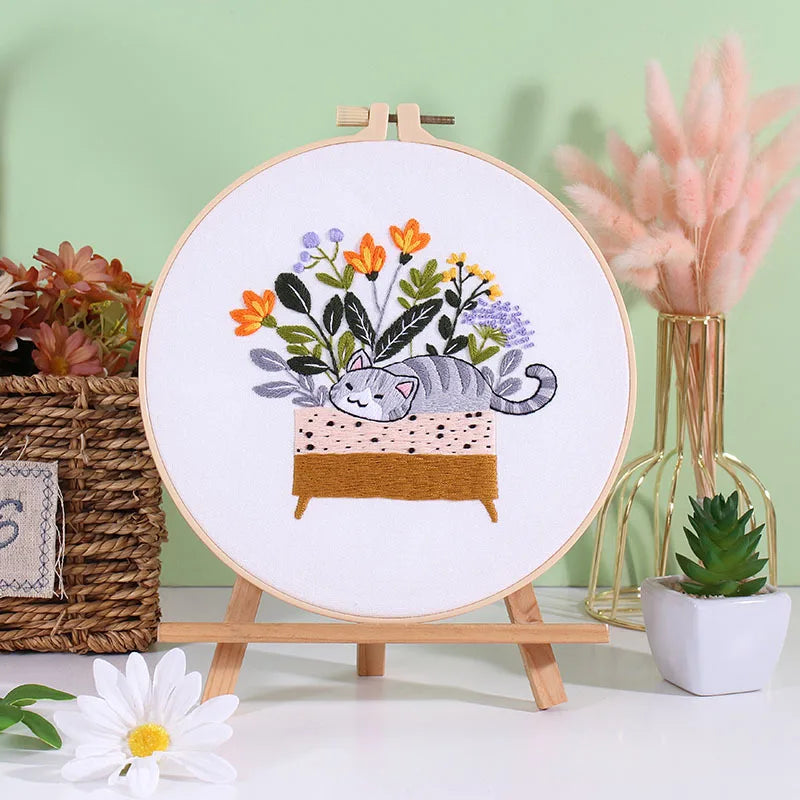Beginner Embroidery Kit with Floral and Cat Patterns