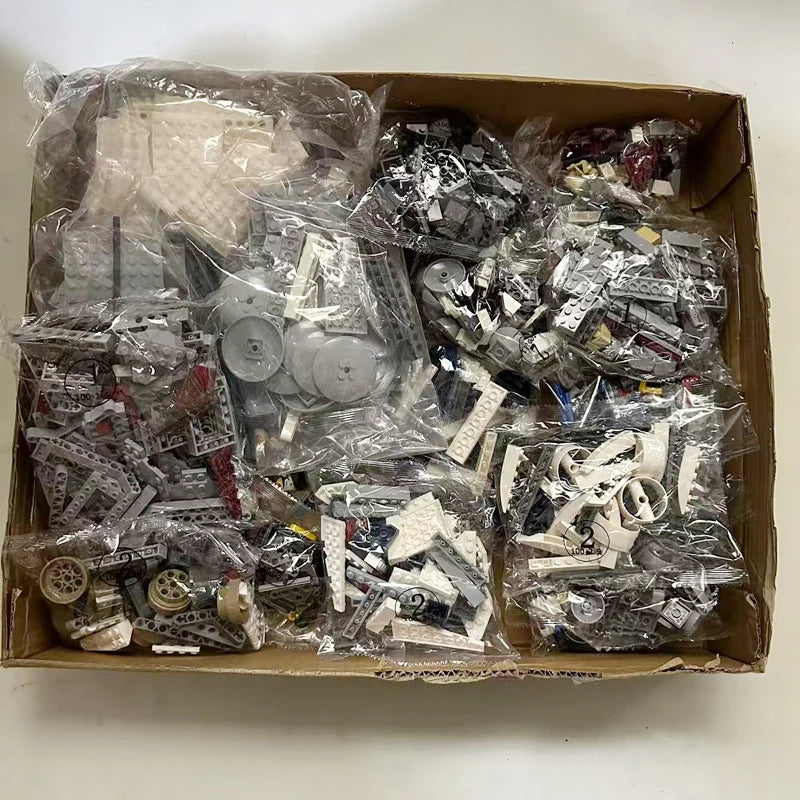 Republic Dropship AT-OT Walker Building Blocks Set (1,758 Pieces)