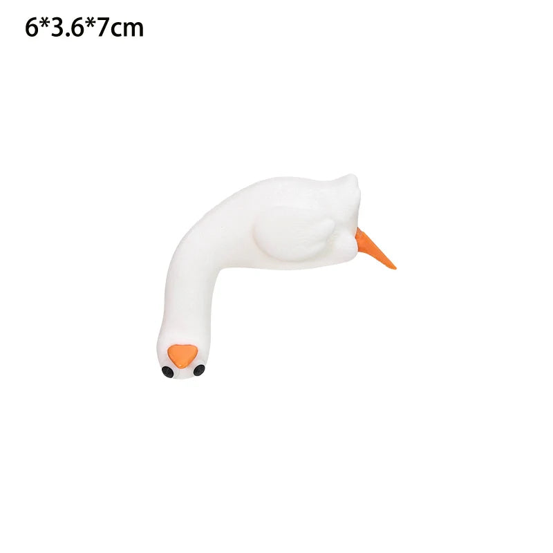 3D Printed Goose Monitor Buddy Desktop Decor