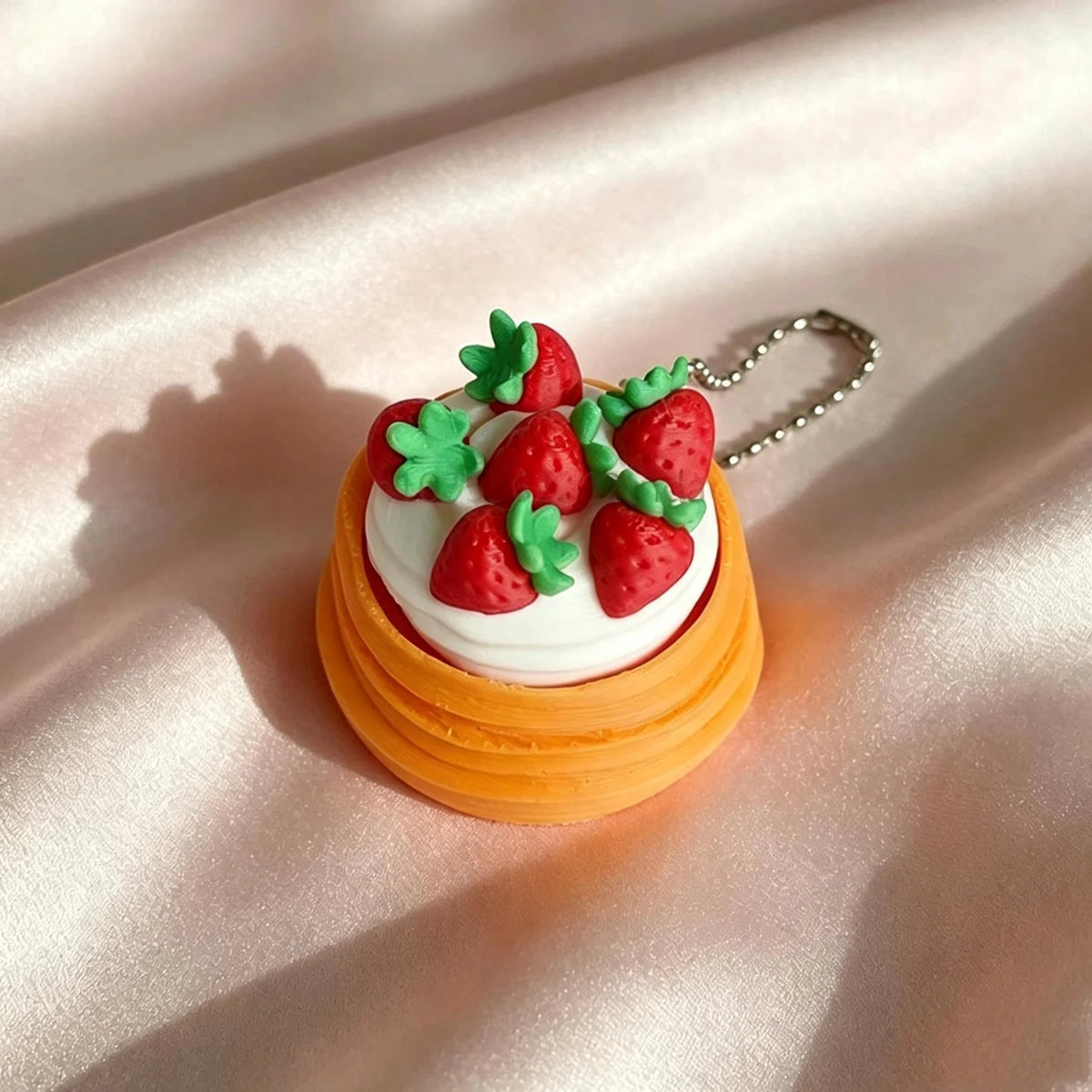 Cute Cartoon Cake Fidget Keychain – Stress Relief Clicker Toy