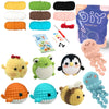 Collection de fils et patrons de crochet colorés pour fabriquer des animaux amigurumi.