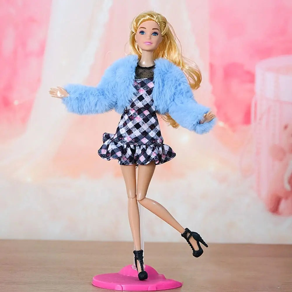 Cozy Winter Doll Outfit Set for 1/6 Scale Dolls
