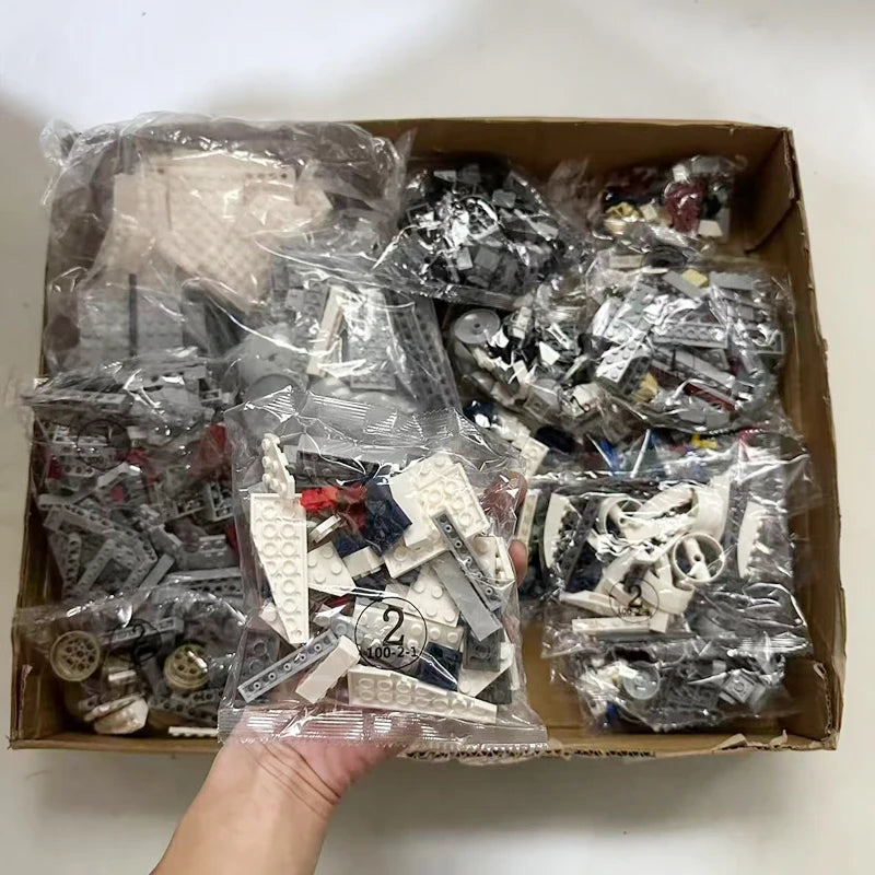 Republic Dropship AT-OT Walker Building Blocks Set (1,758 Pieces)