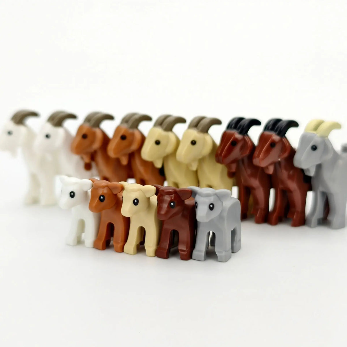 A set of marine animal building blocks featuring various shapes and colors including sharks, octopuses, and whales.