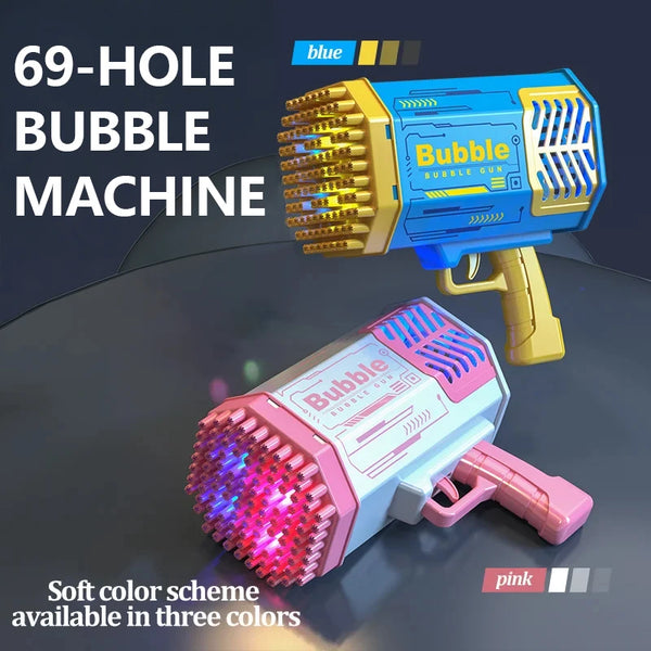 Un pistolet à bulles bleu à 69 trous et un blaster à bulles rose sont montrés sur une surface sombre.