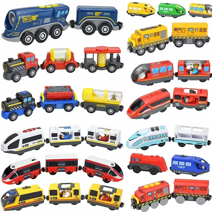 Magnetic Wooden Train Set with Locomotive and Two Carriages