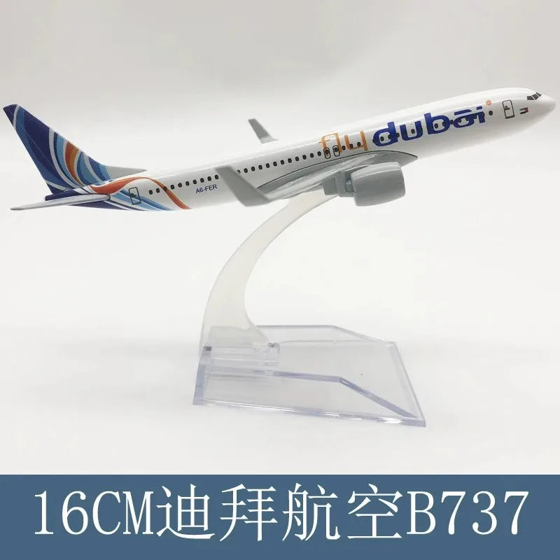 Diecast Metal Boeing Aircraft Model – 16 cm Collectible Display Piece