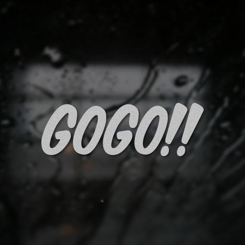 White text saying GOGO!! is displayed on a dark, blurred background with water droplets.