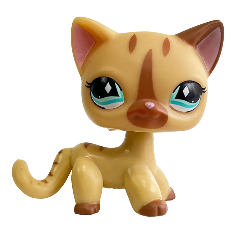 Sammler-Katzenpuppy-Figur mit hellgelbem Fell und rosa Ohren.